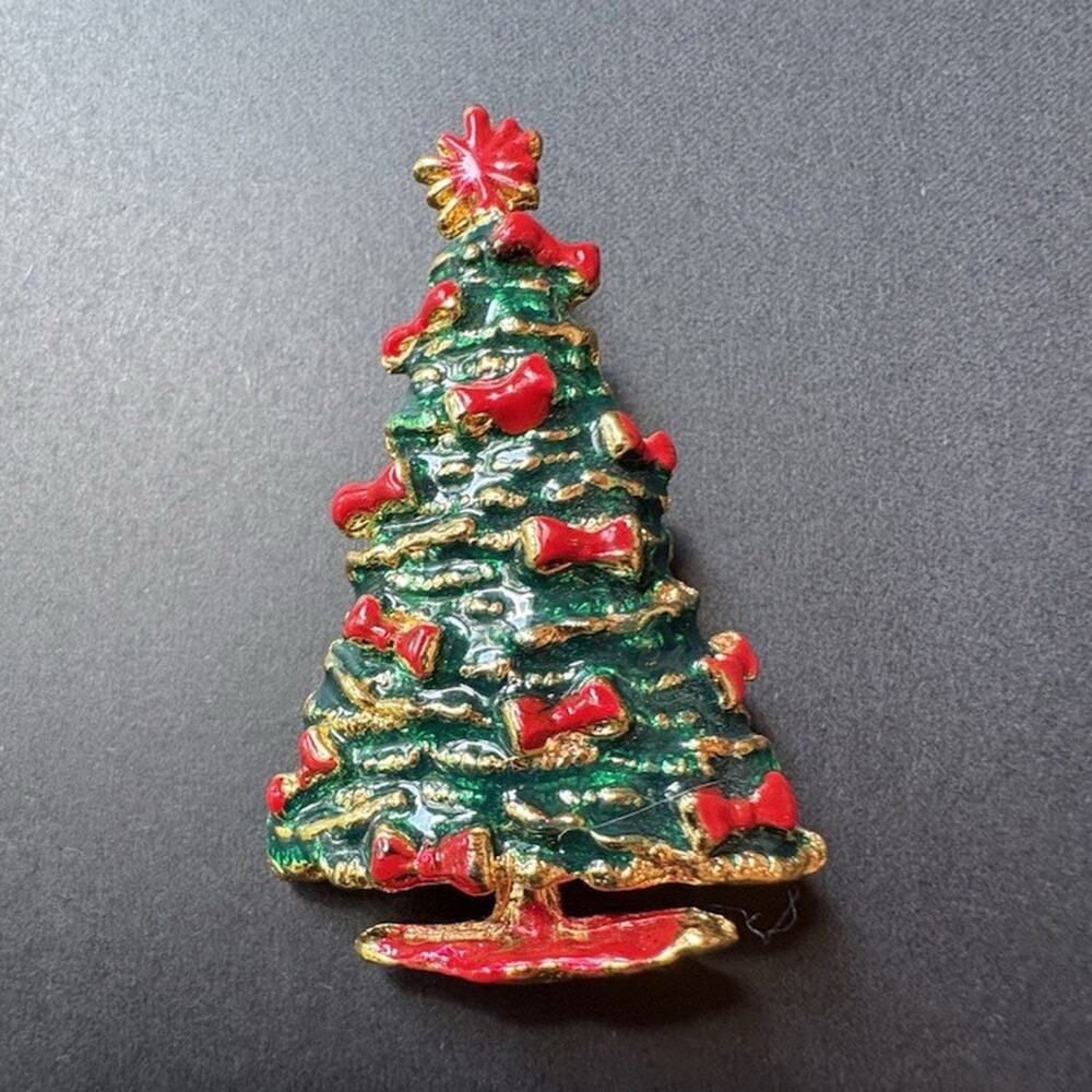 Christmas Tree Brooch Pin Enamelled Green Red Gold Tone